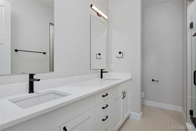 8280 E 36th Avenue Unit: 25