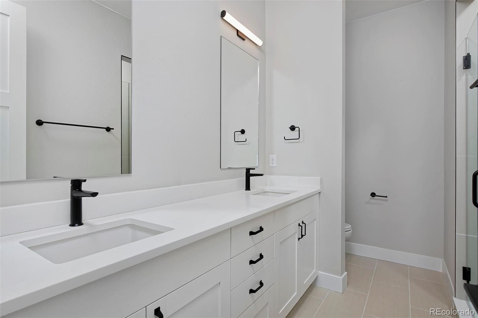8280 E 36th Avenue Unit: 25