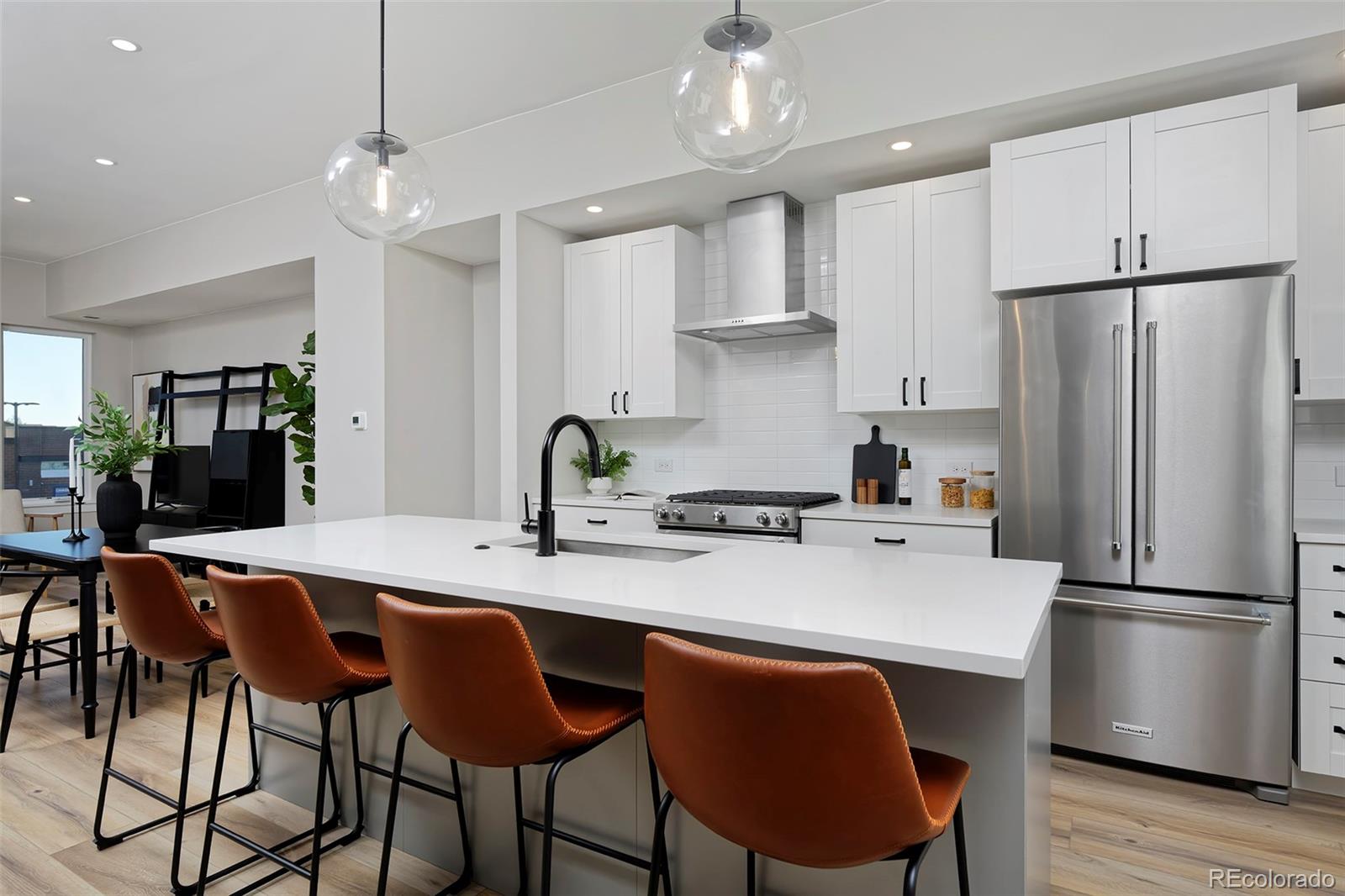 8280 E 36th Avenue Unit: 25