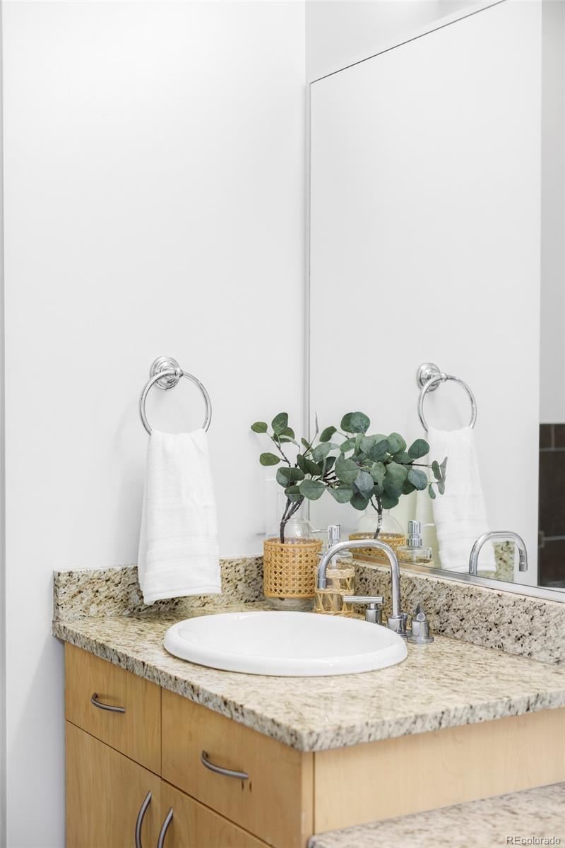 2958 Syracuse Street Unit: 406