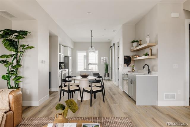 8280 E 36th Avenue Unit: 27