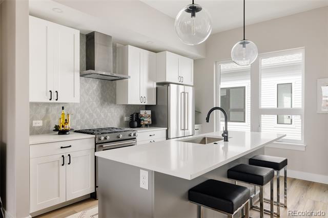 8280 E 36th Avenue Unit: 27