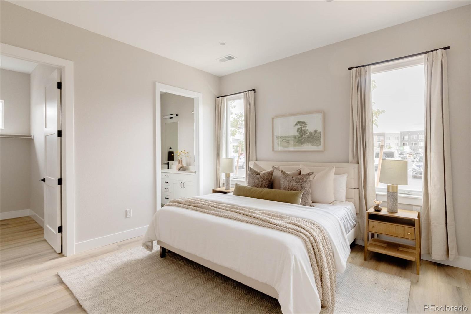 8260 E 36th Avenue Unit: 29