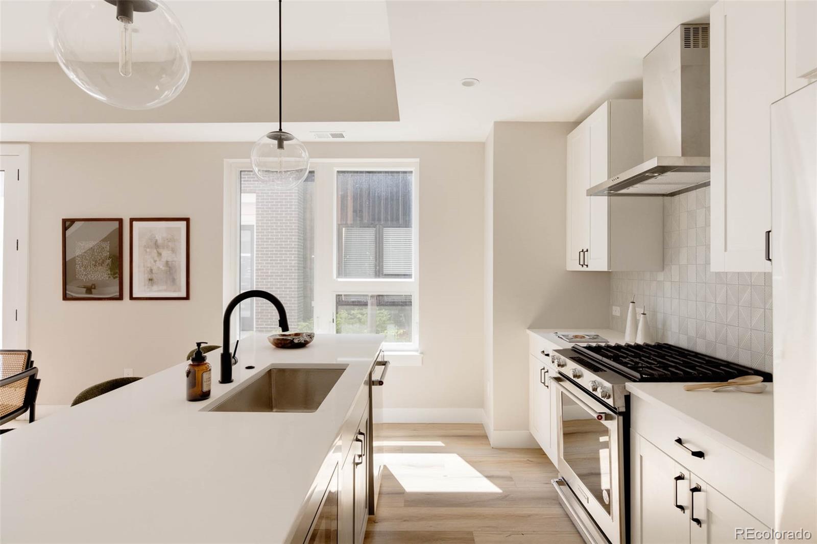 8260 E 36th Avenue Unit: 29