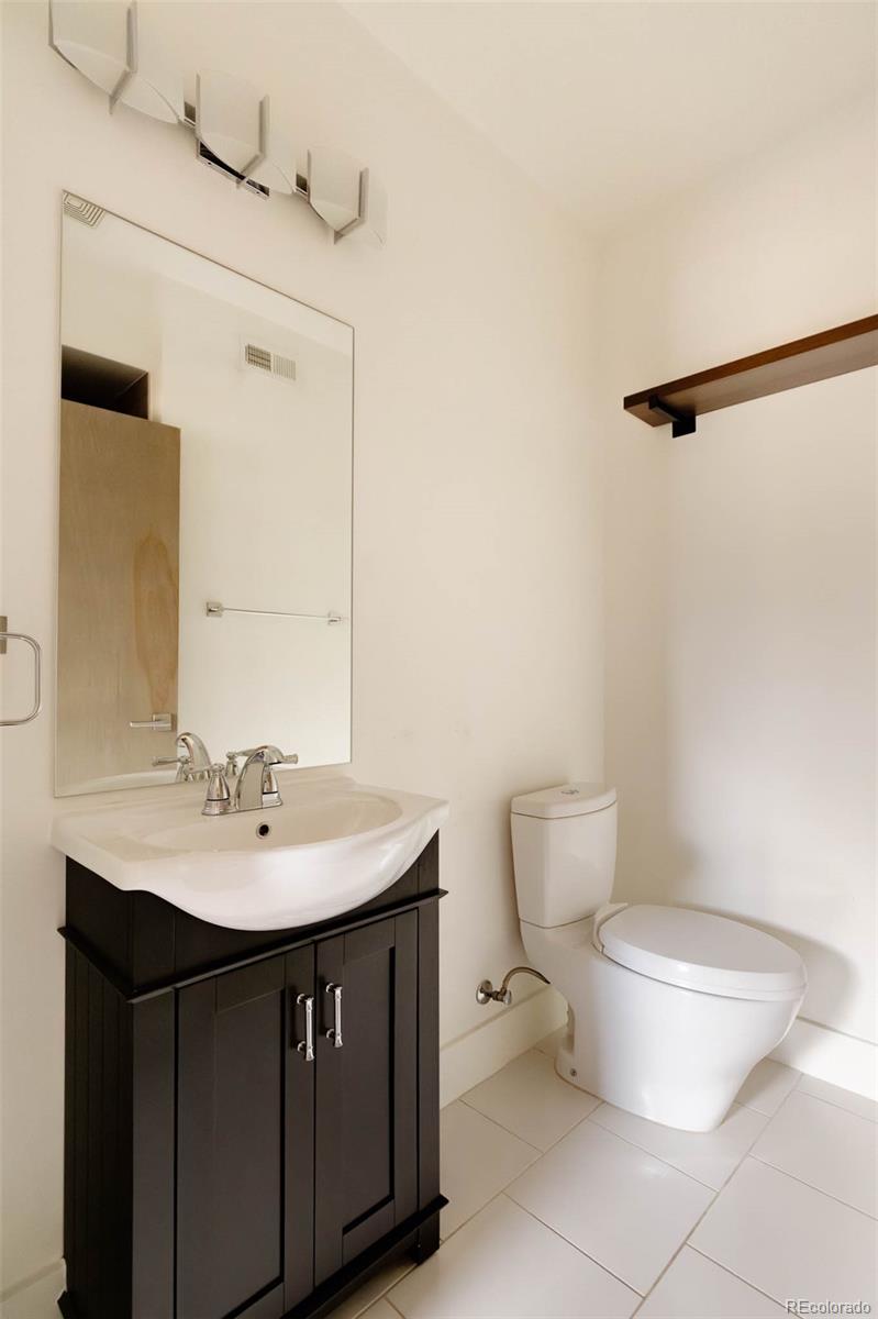 3444 Navajo Street Unit: 12