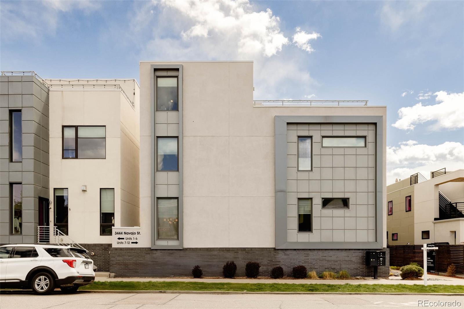 3444 Navajo Street Unit: 12