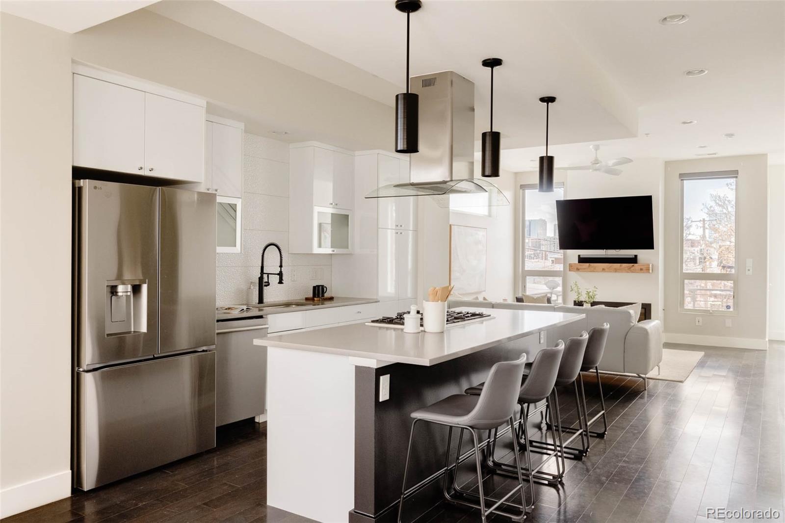 3444 Navajo Street Unit: 12