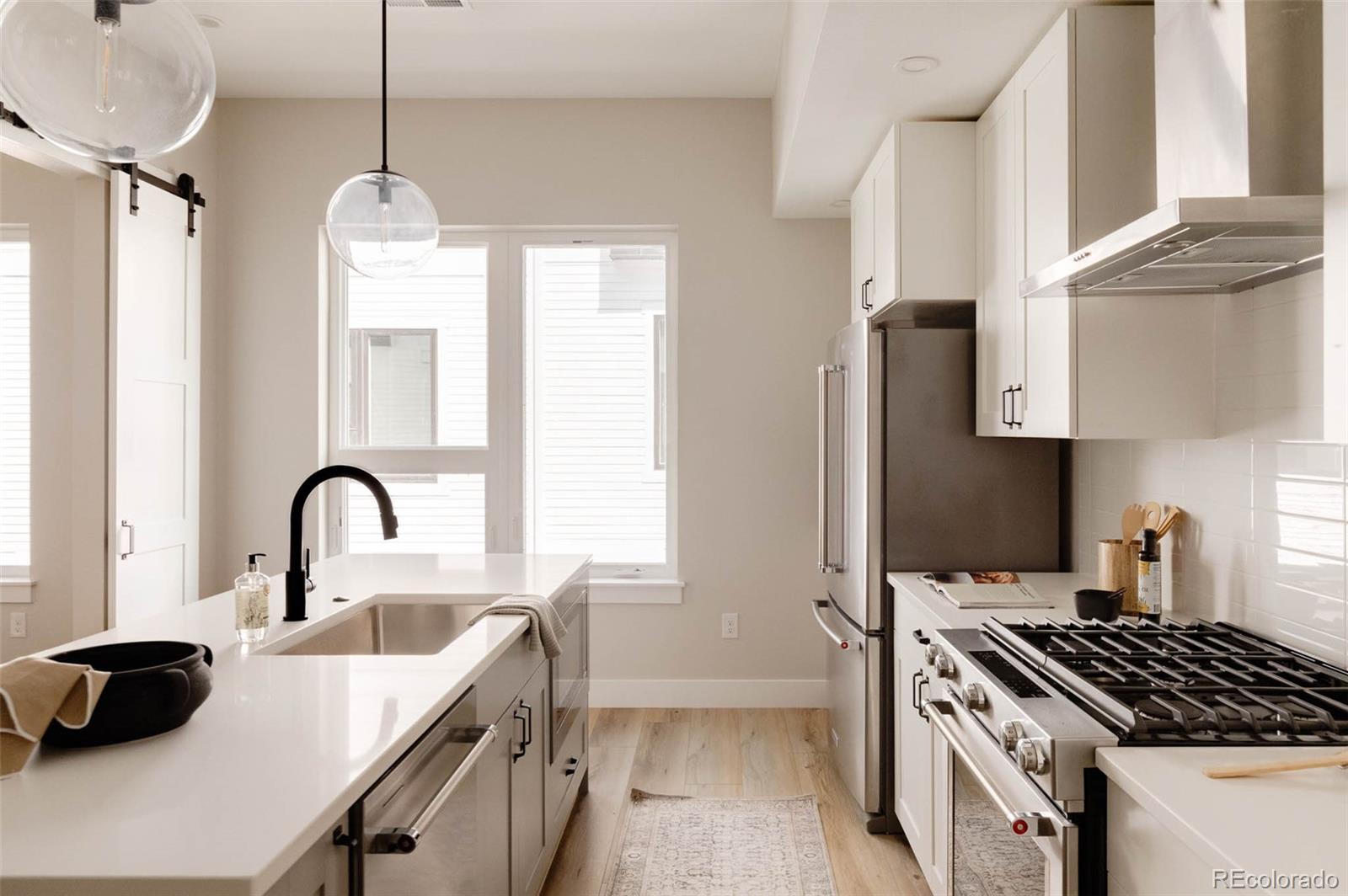 8260 E 36th Avenue Unit: 31