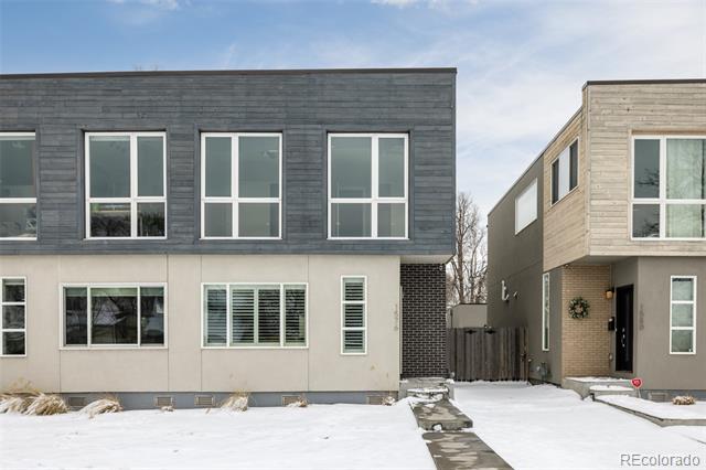 1576 W Maple Avenue