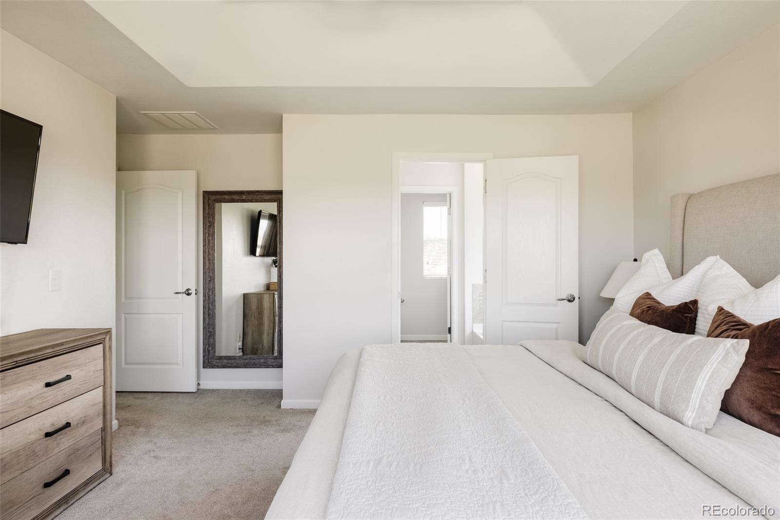 2899 Trinity Loop
