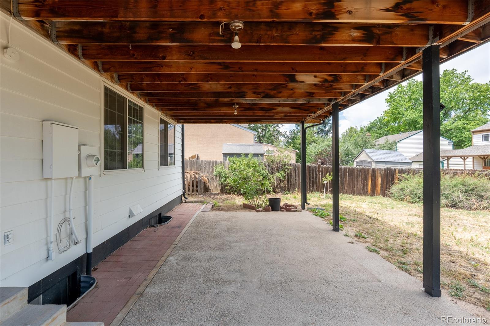 1410 S Vaughn Circle