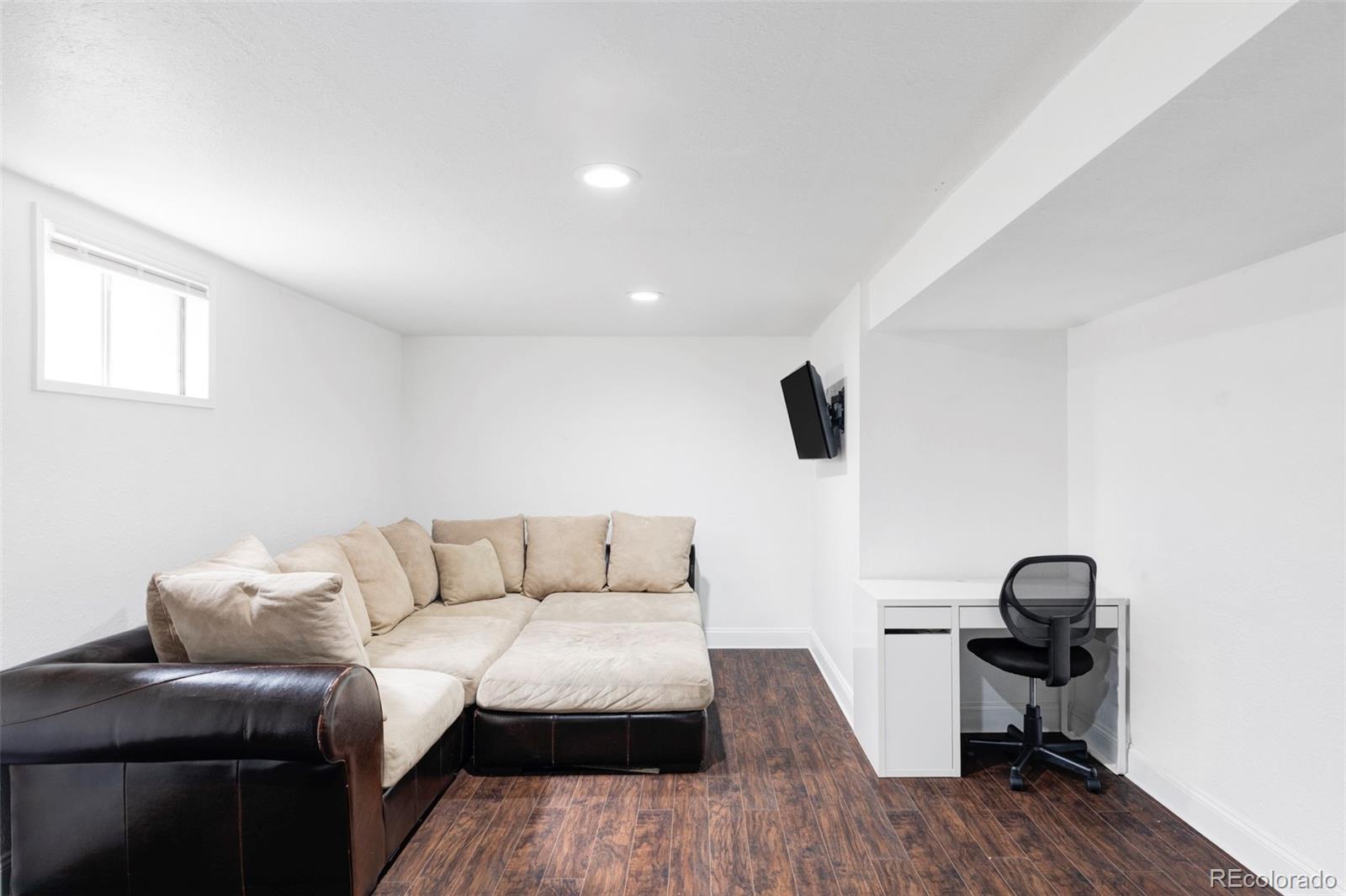 3820 S Fraser Street