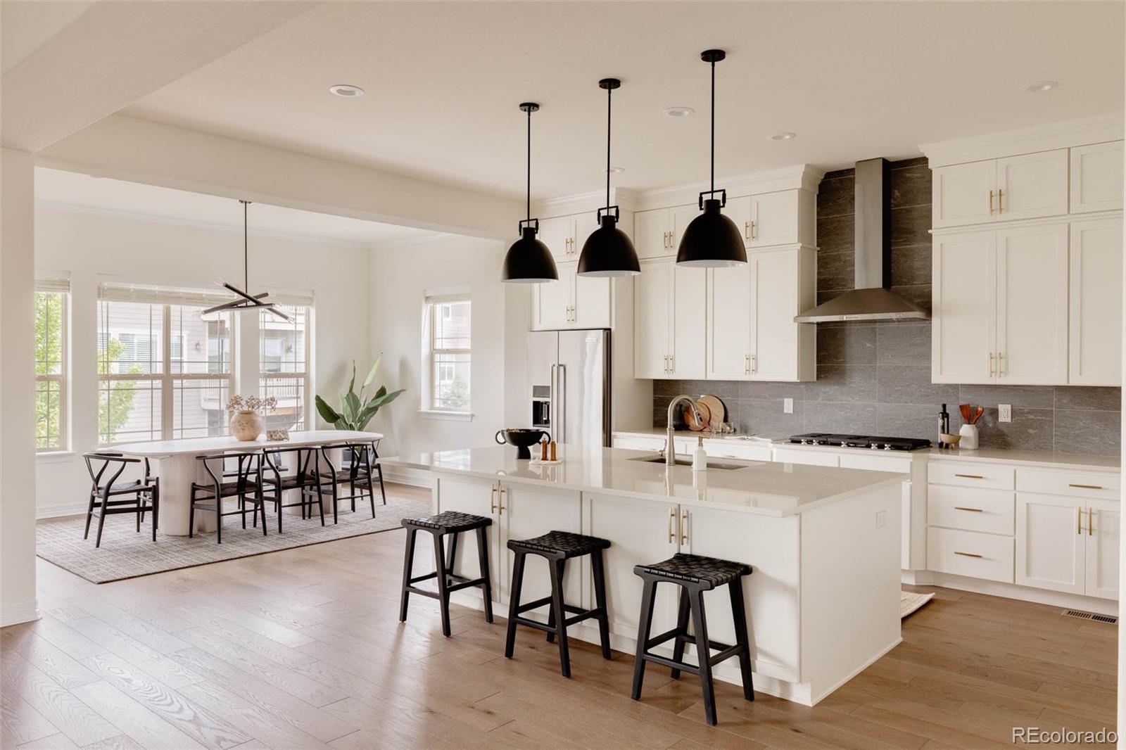 6608 S White Crow Court