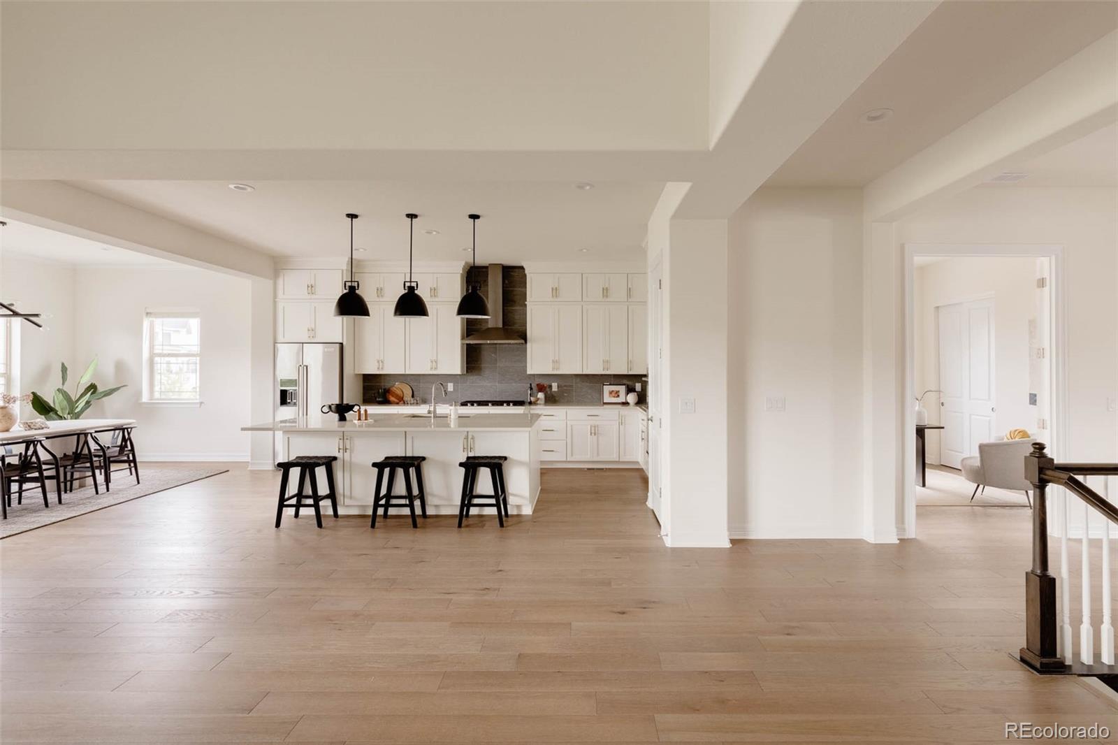 6608 S White Crow Court