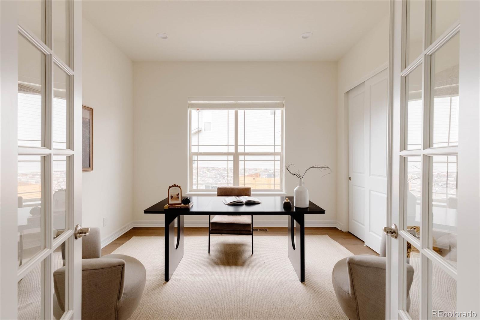 6608 S White Crow Court