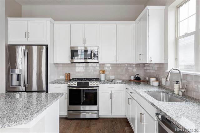 10384 E 60th Place