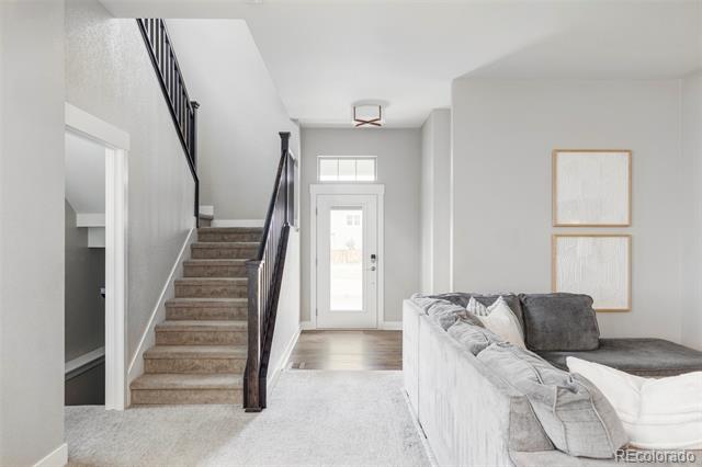 10384 E 60th Place