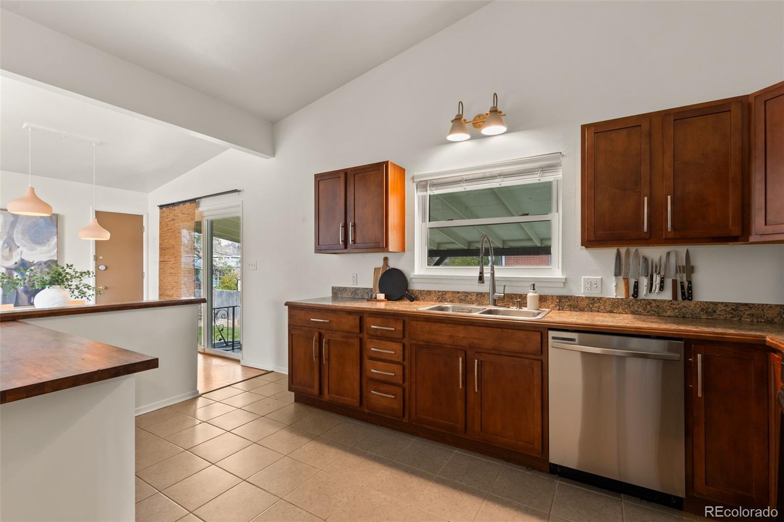 1890 S Monaco Parkway