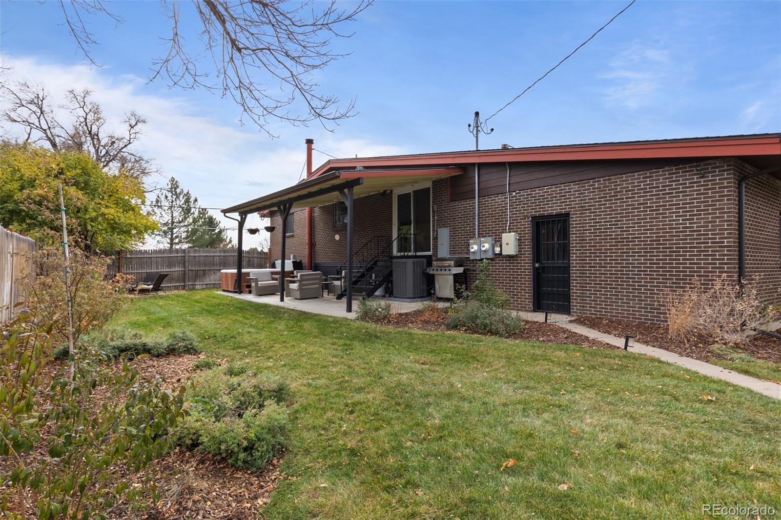 1890 S Monaco Parkway