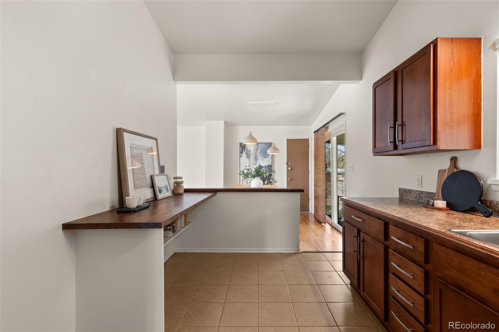 1890 S Monaco Parkway