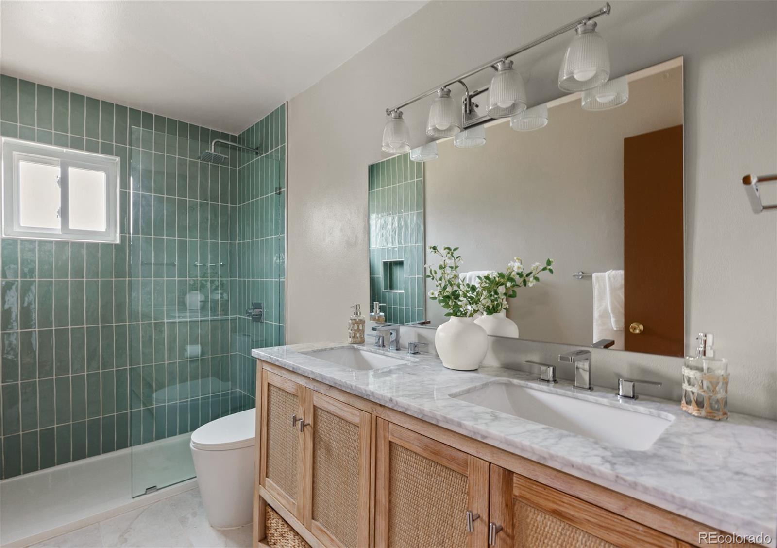 1890 S Monaco Parkway