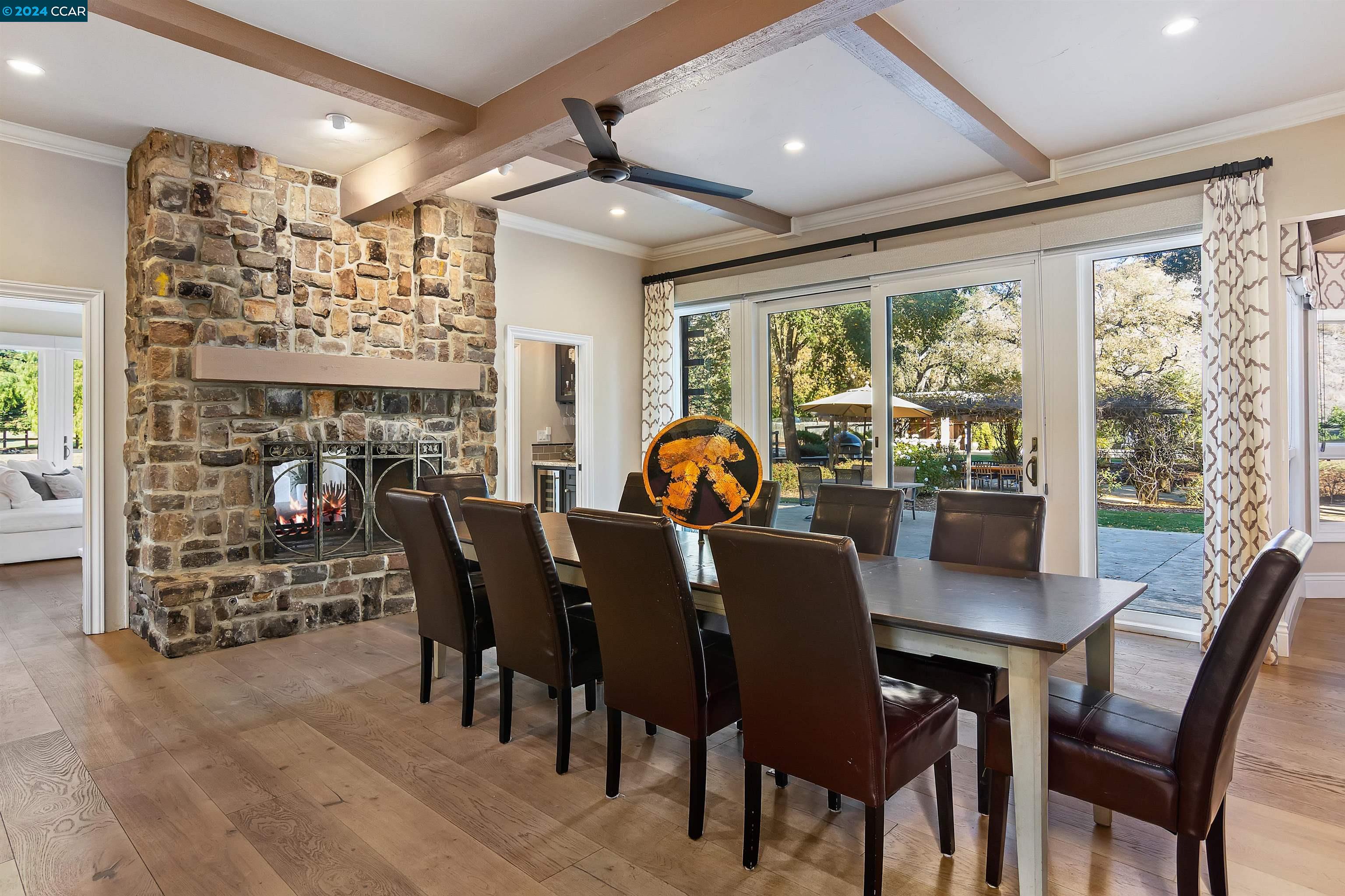 5400 Penny Ln