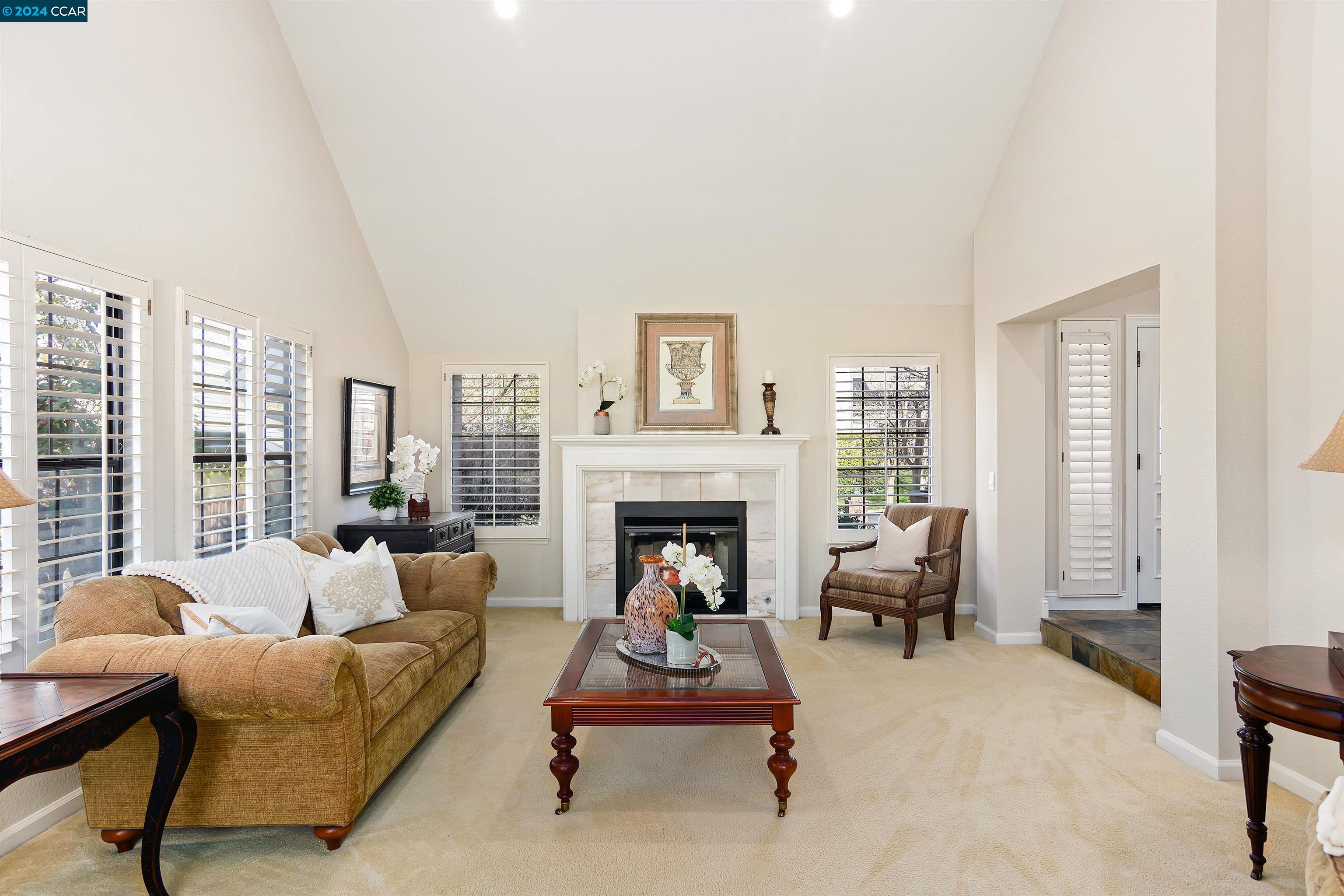 4242 Quail Run Dr