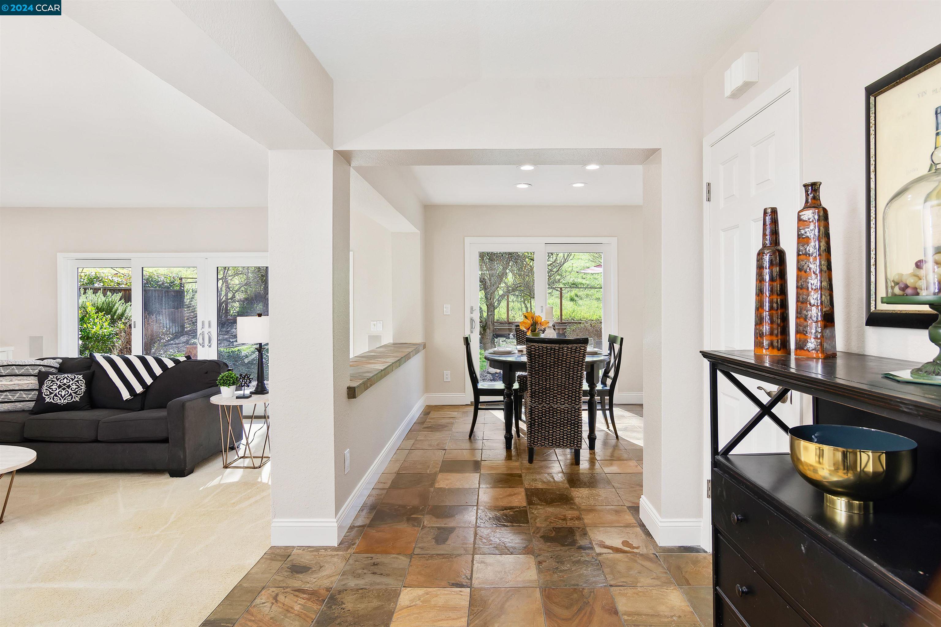 4242 Quail Run Dr