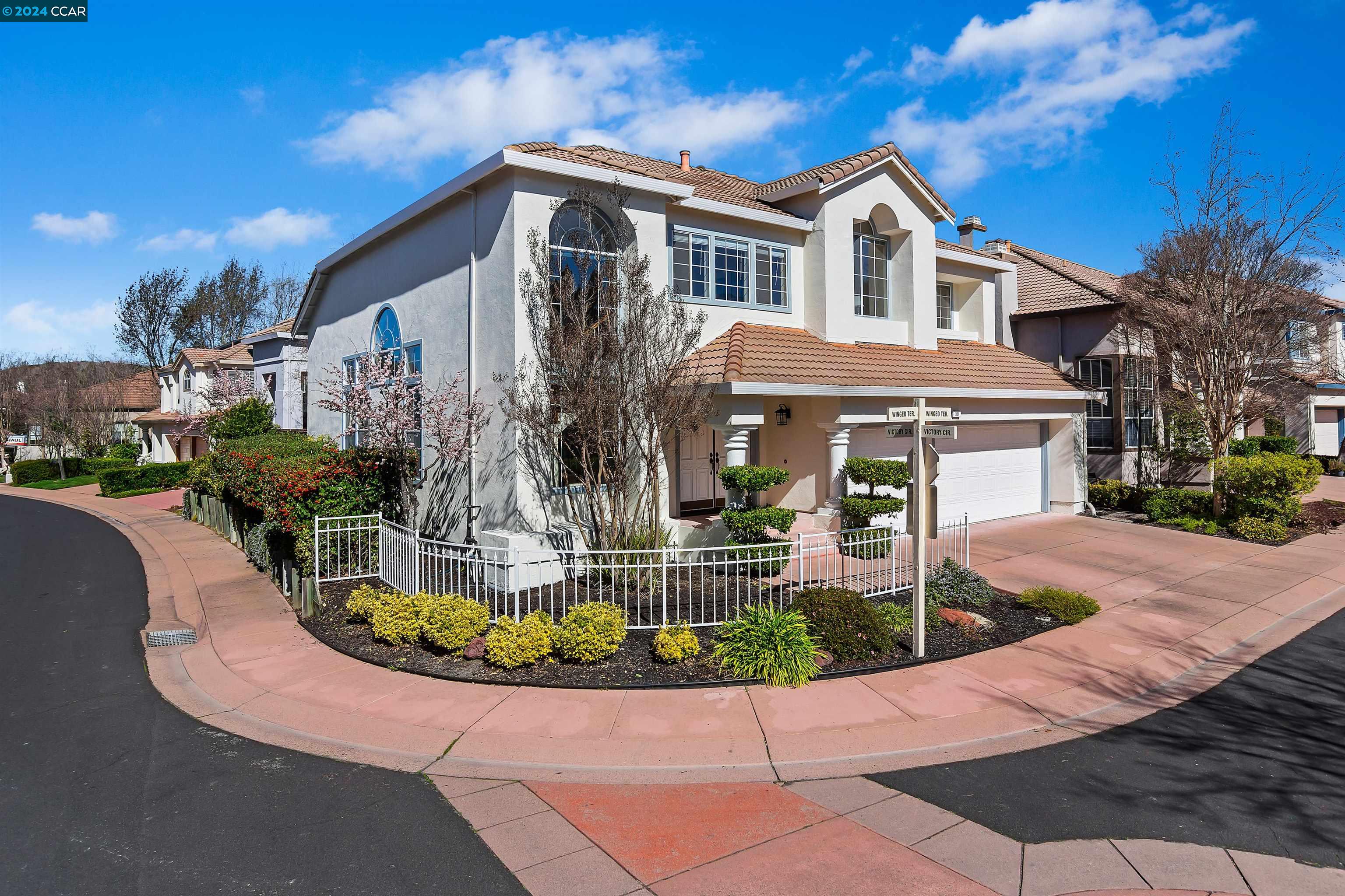 301 Winged Terrace Dr