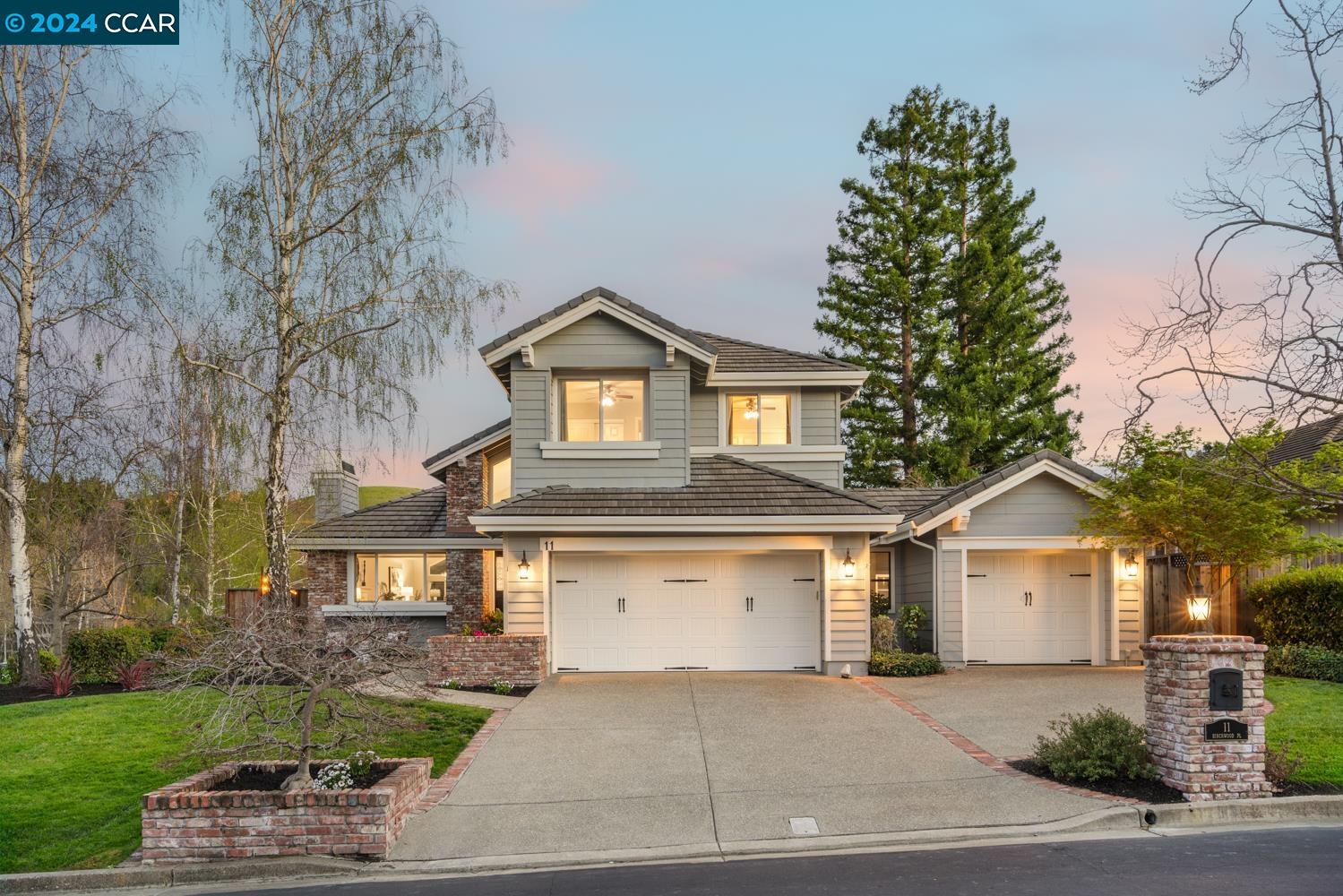 11 Birchwood Pl