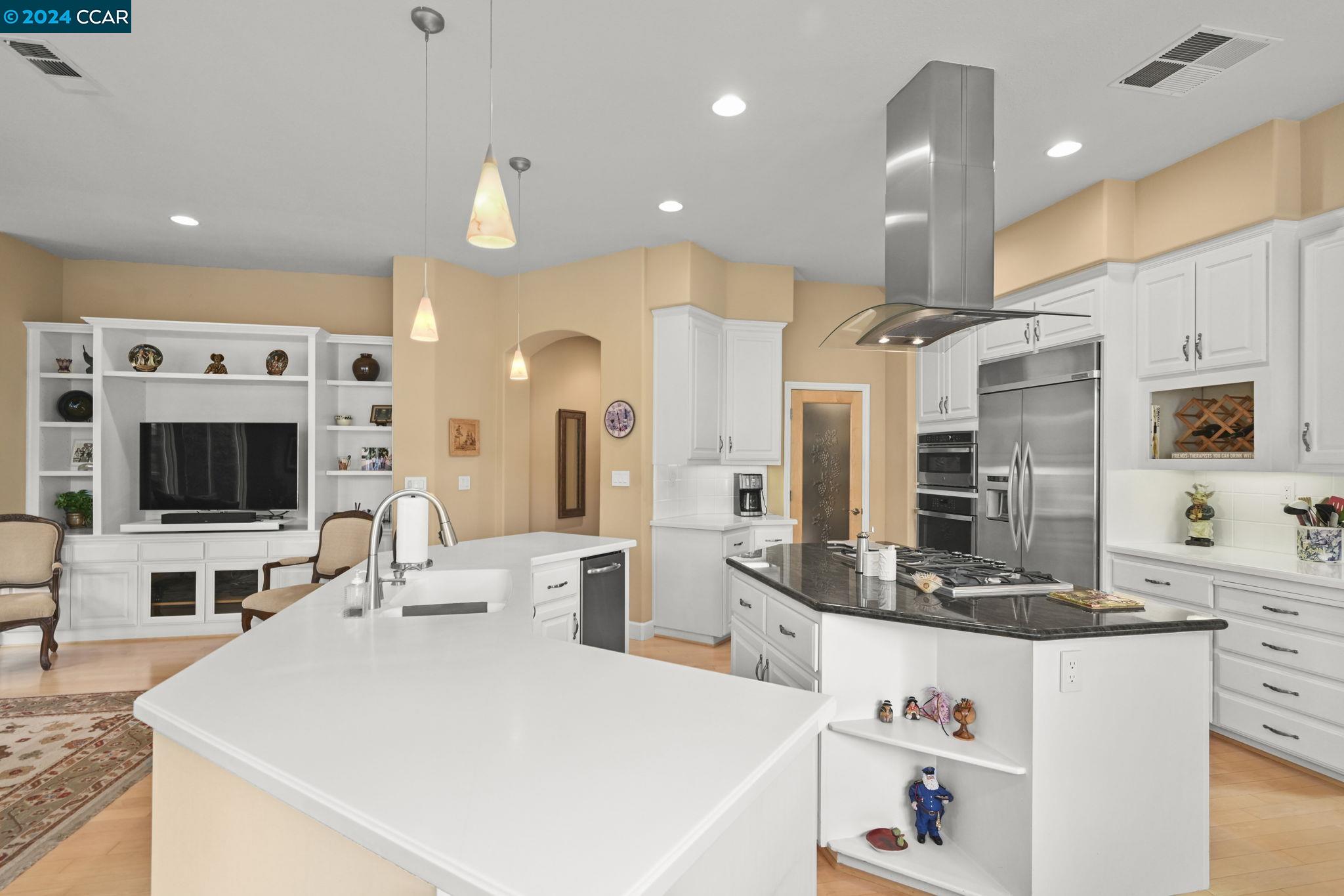 301 Ensley Court
