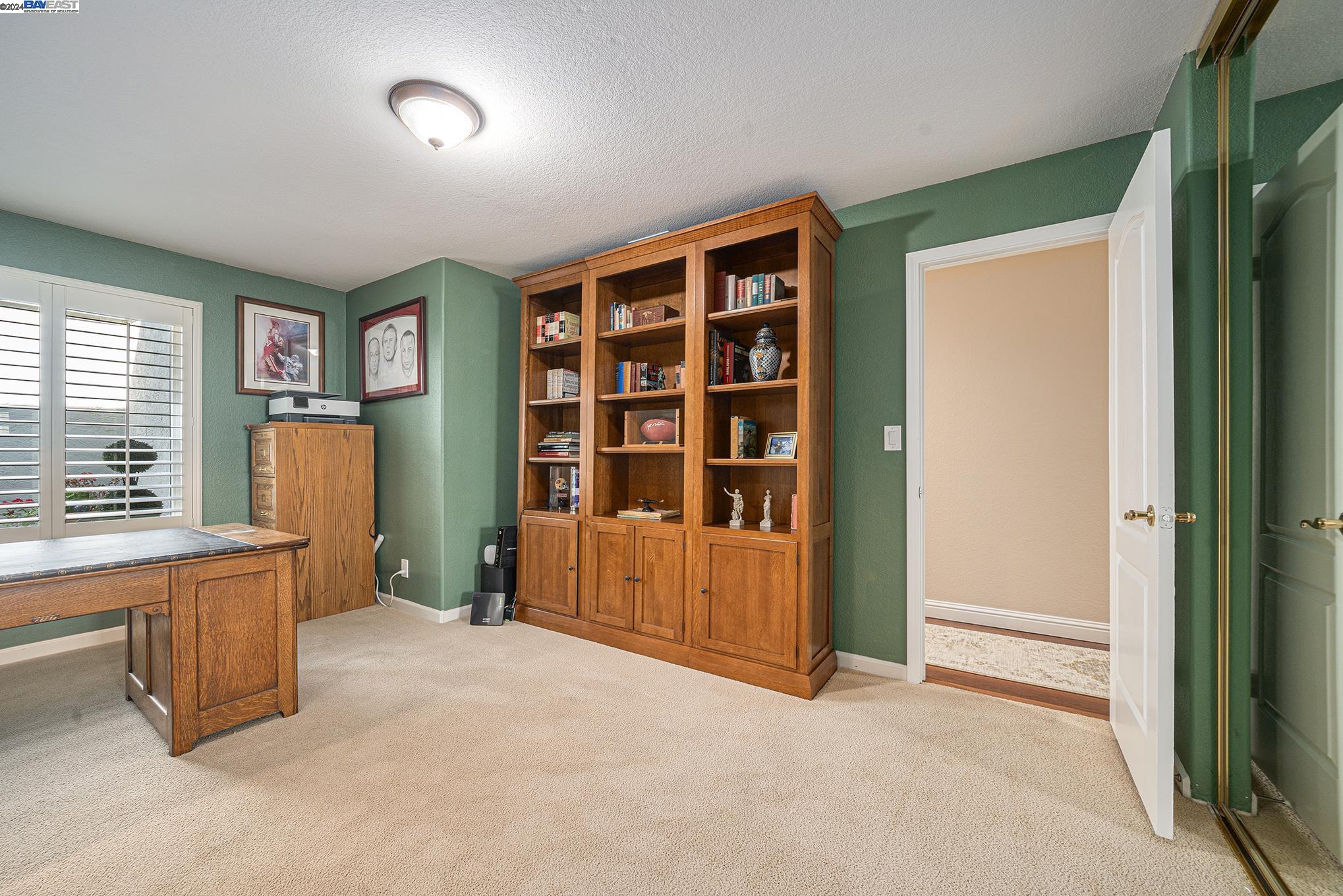 313 Deepcreek Court