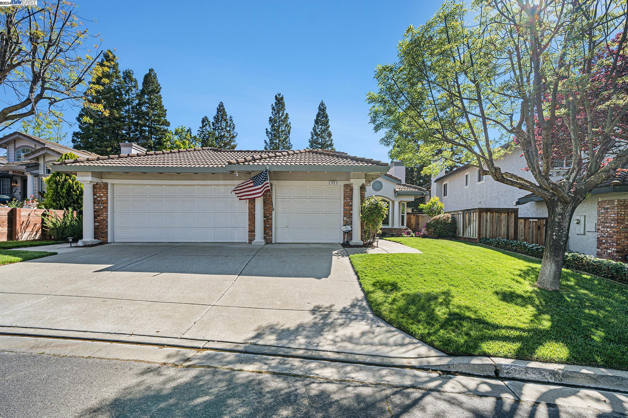 313 Deepcreek Court