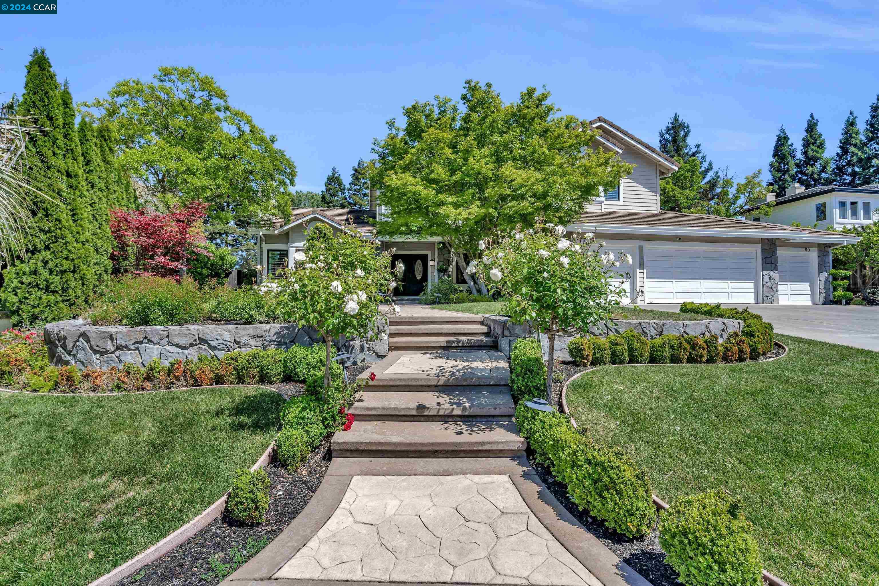 50 Headland Ct