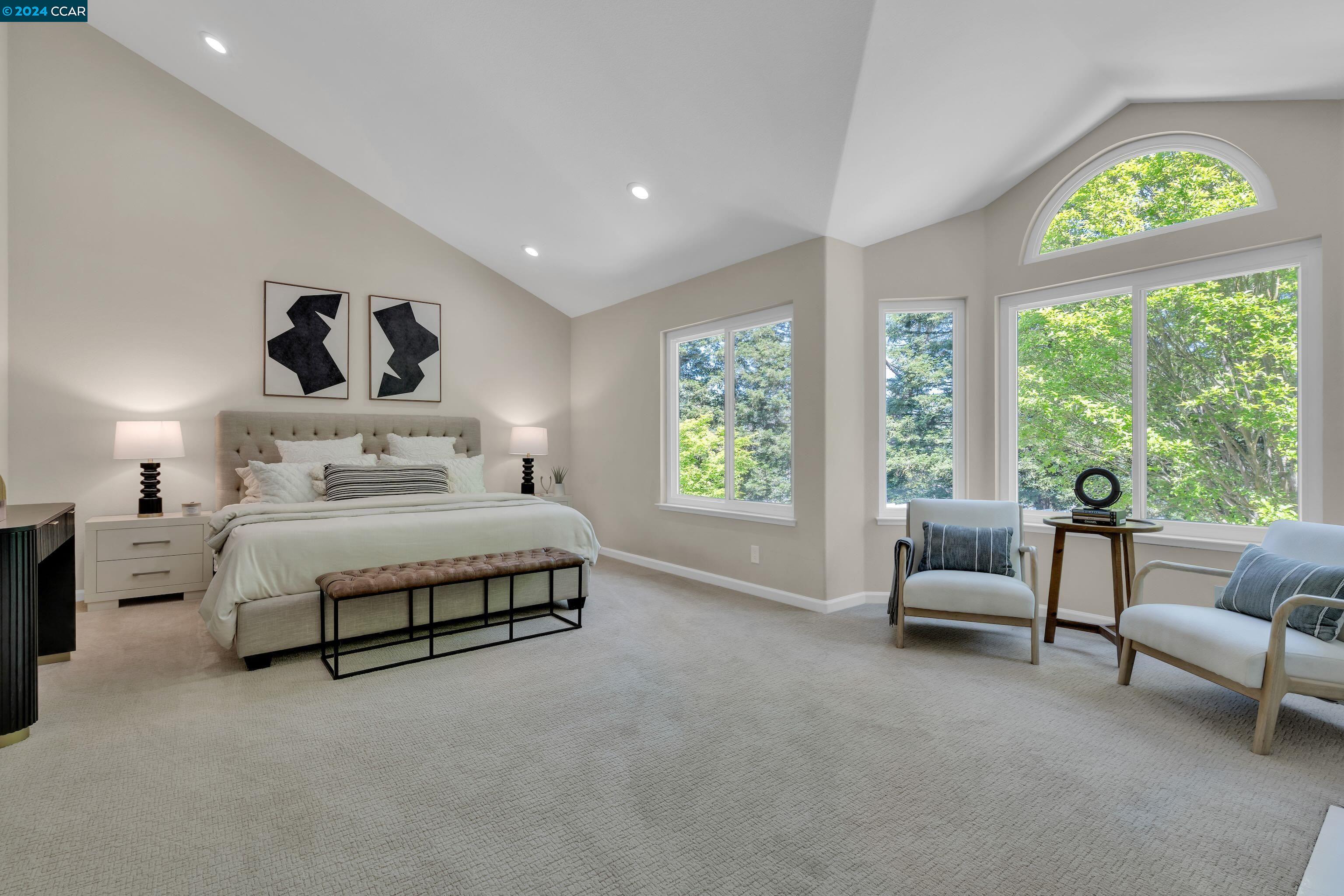 50 Headland Ct
