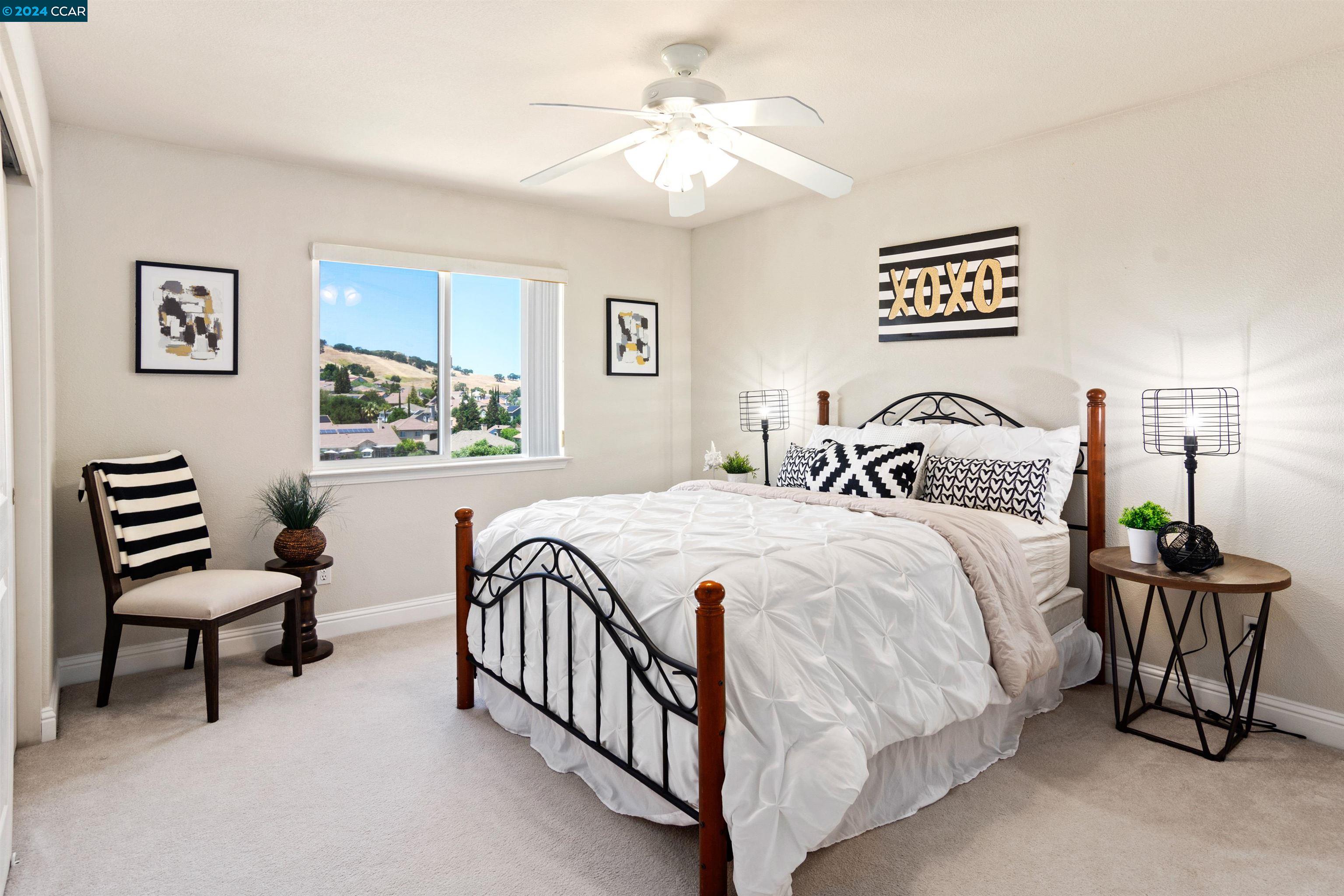 969 Rolling Woods Way