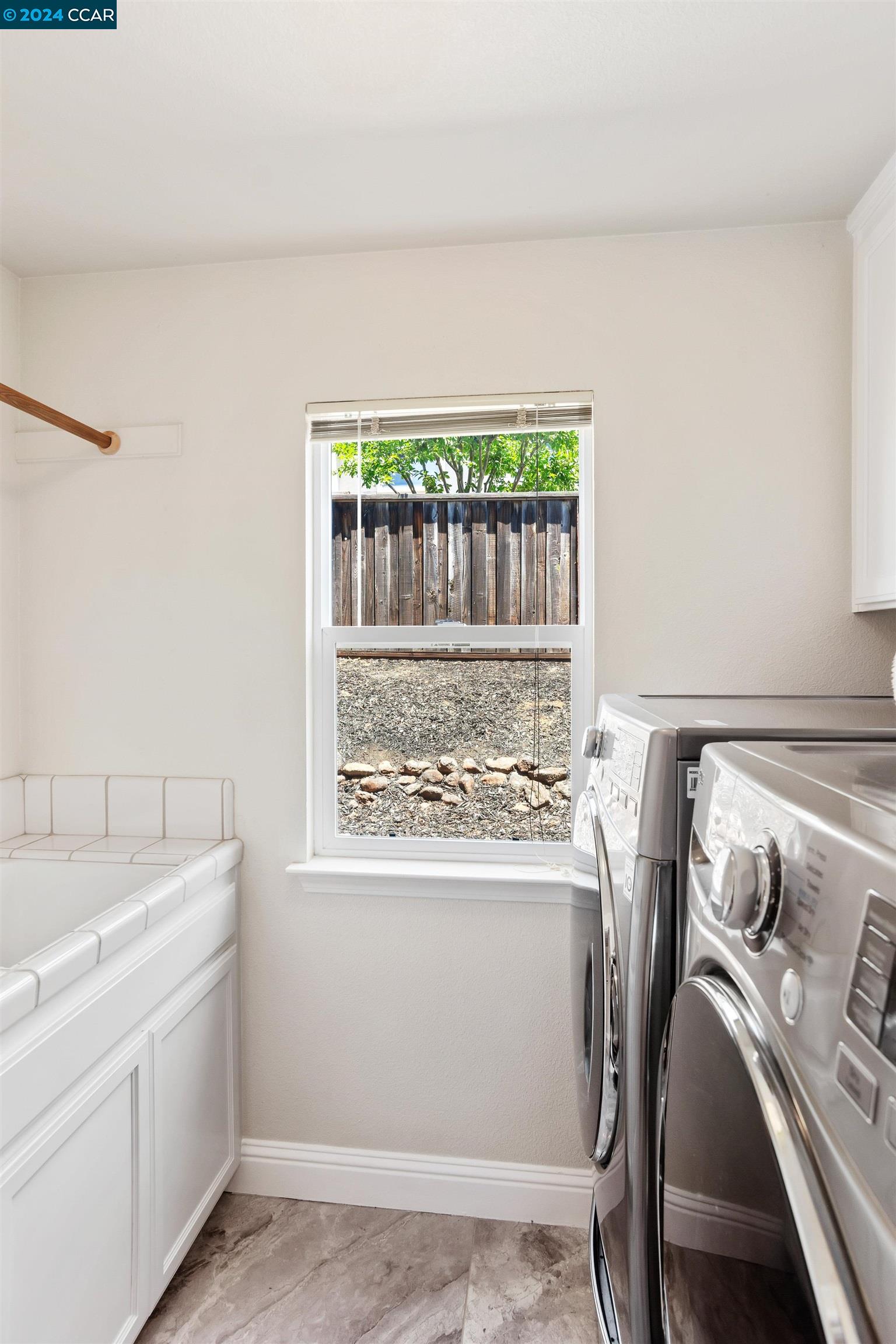 969 Rolling Woods Way