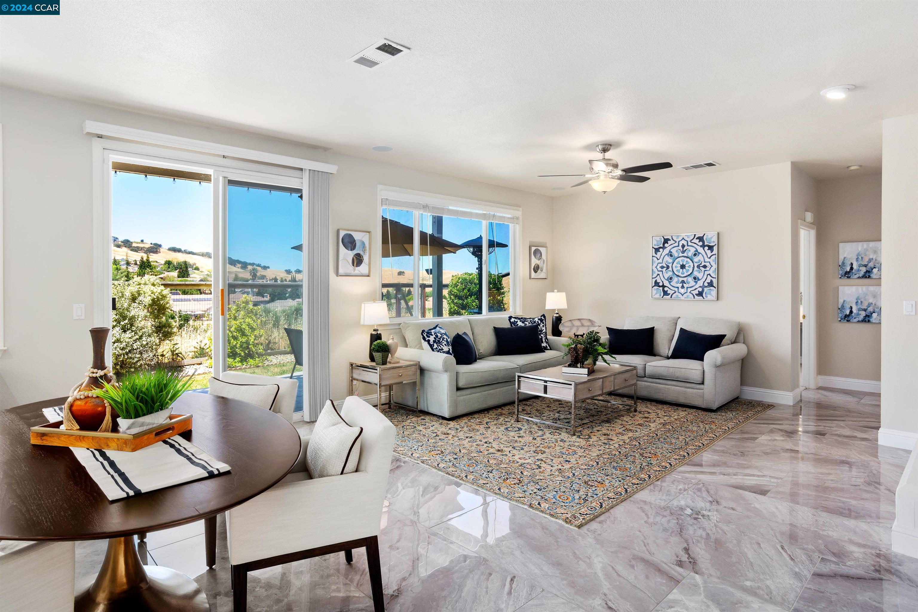 969 Rolling Woods Way