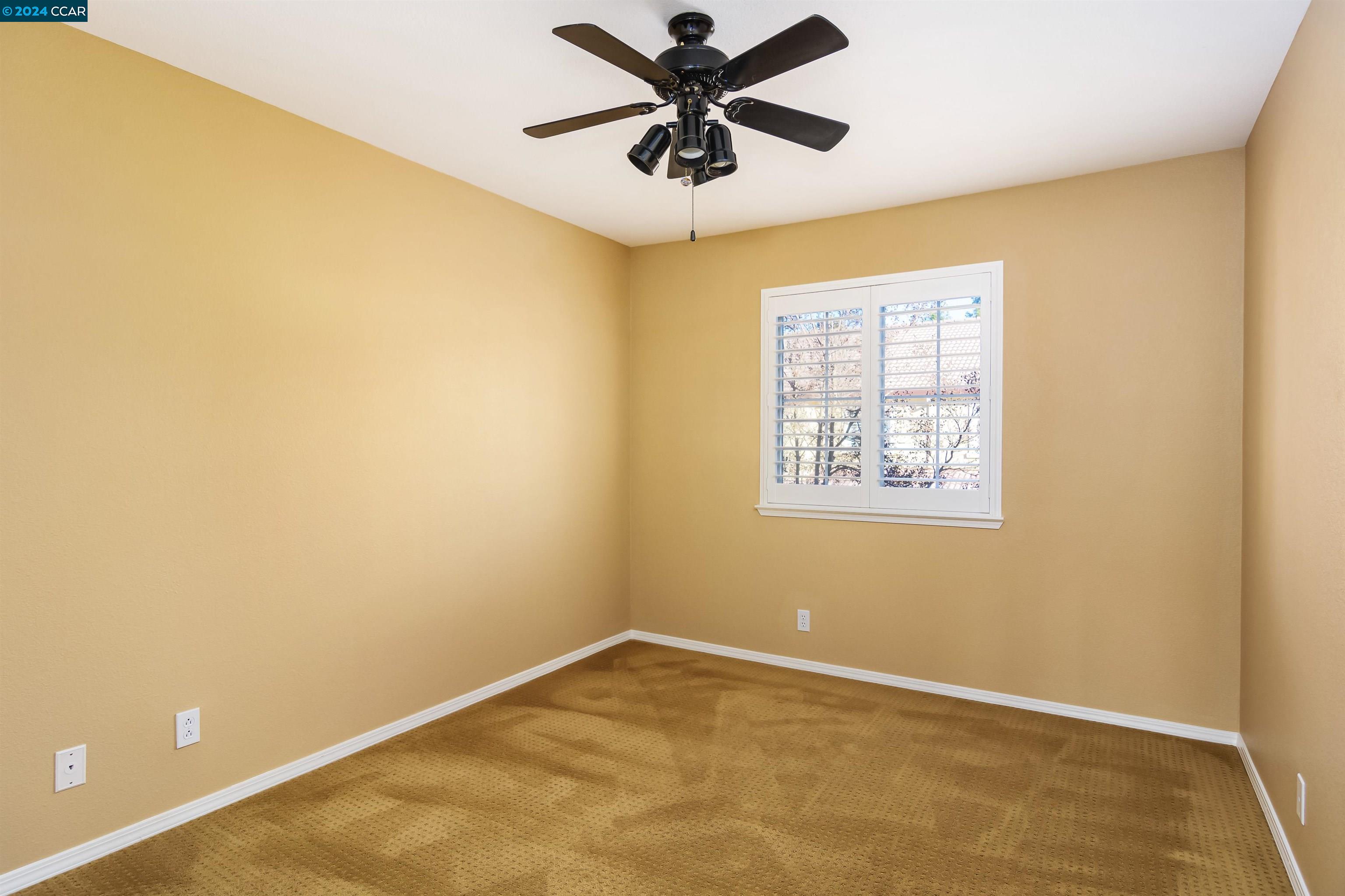 135 Coralflower Ln