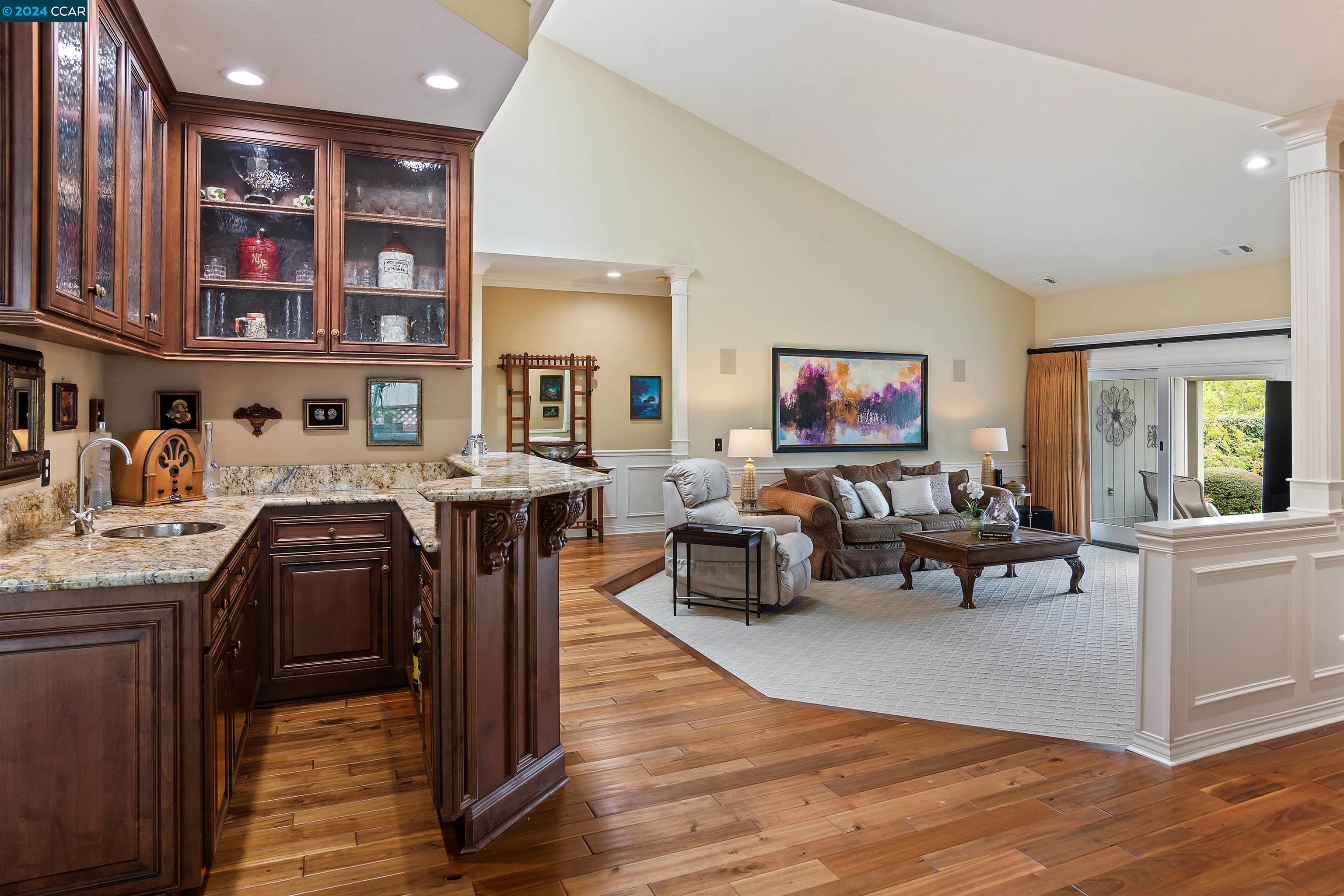 4343 Quail Run Ln