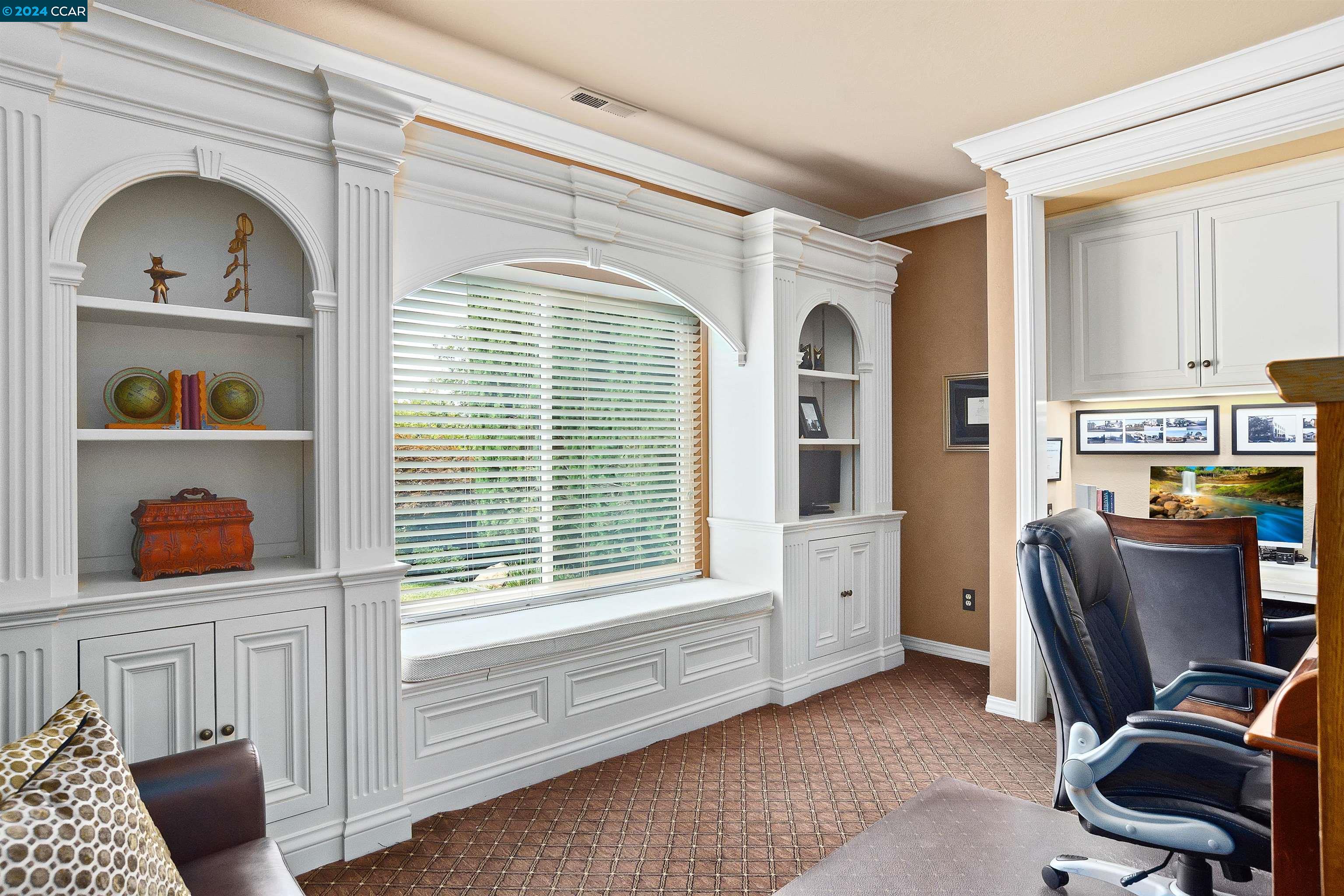 4343 Quail Run Ln