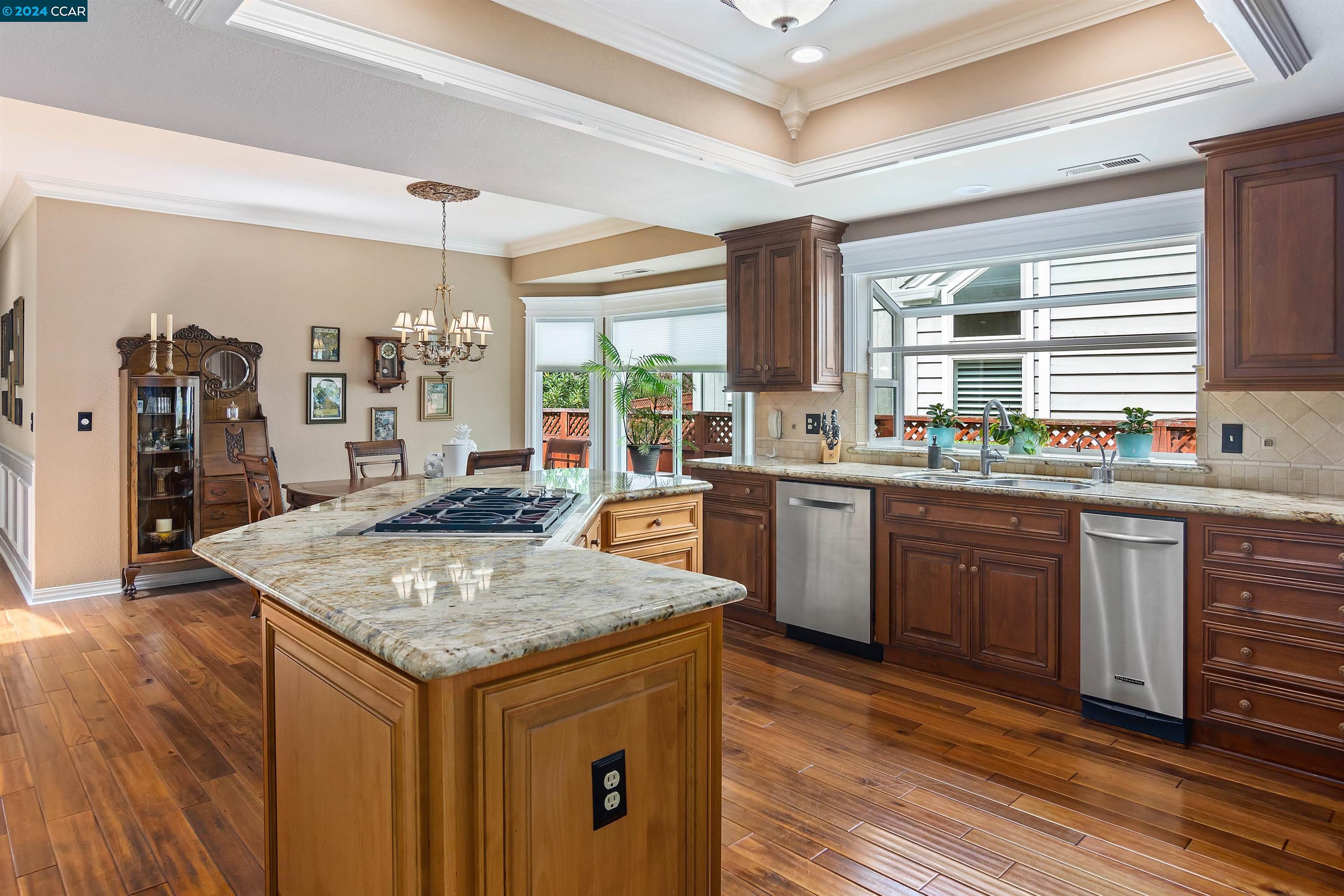 4343 Quail Run Ln