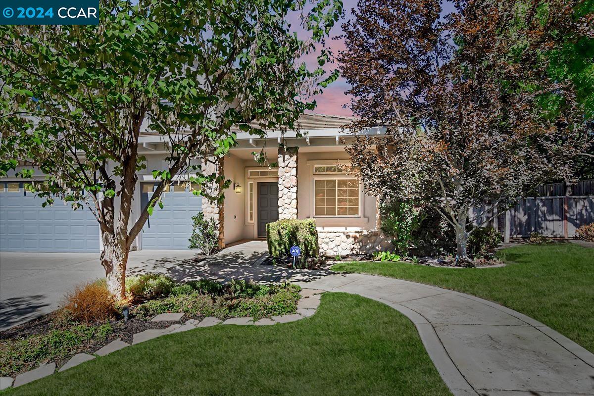 109 Elliott Ct