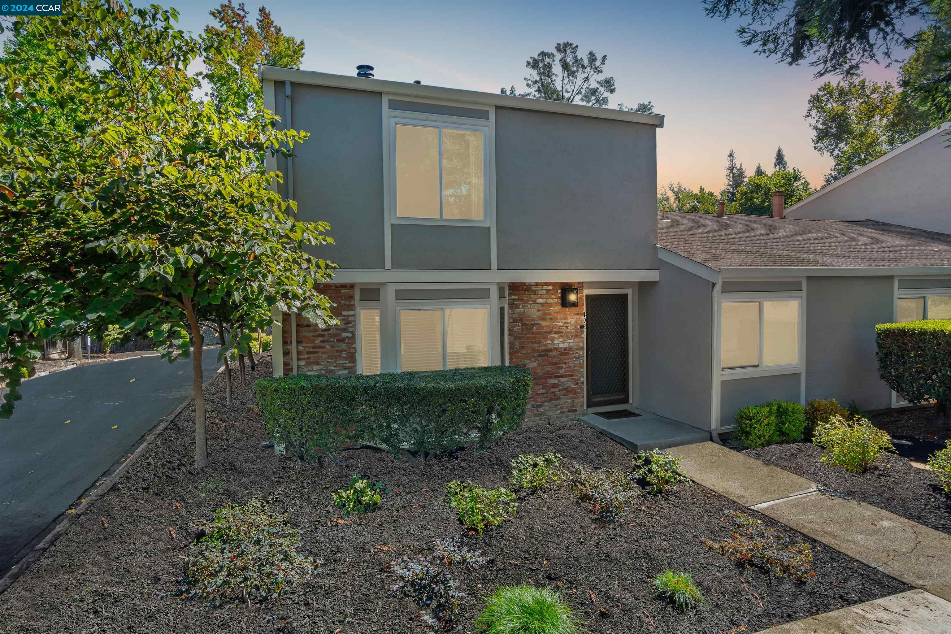 492 Sycamore Cir
