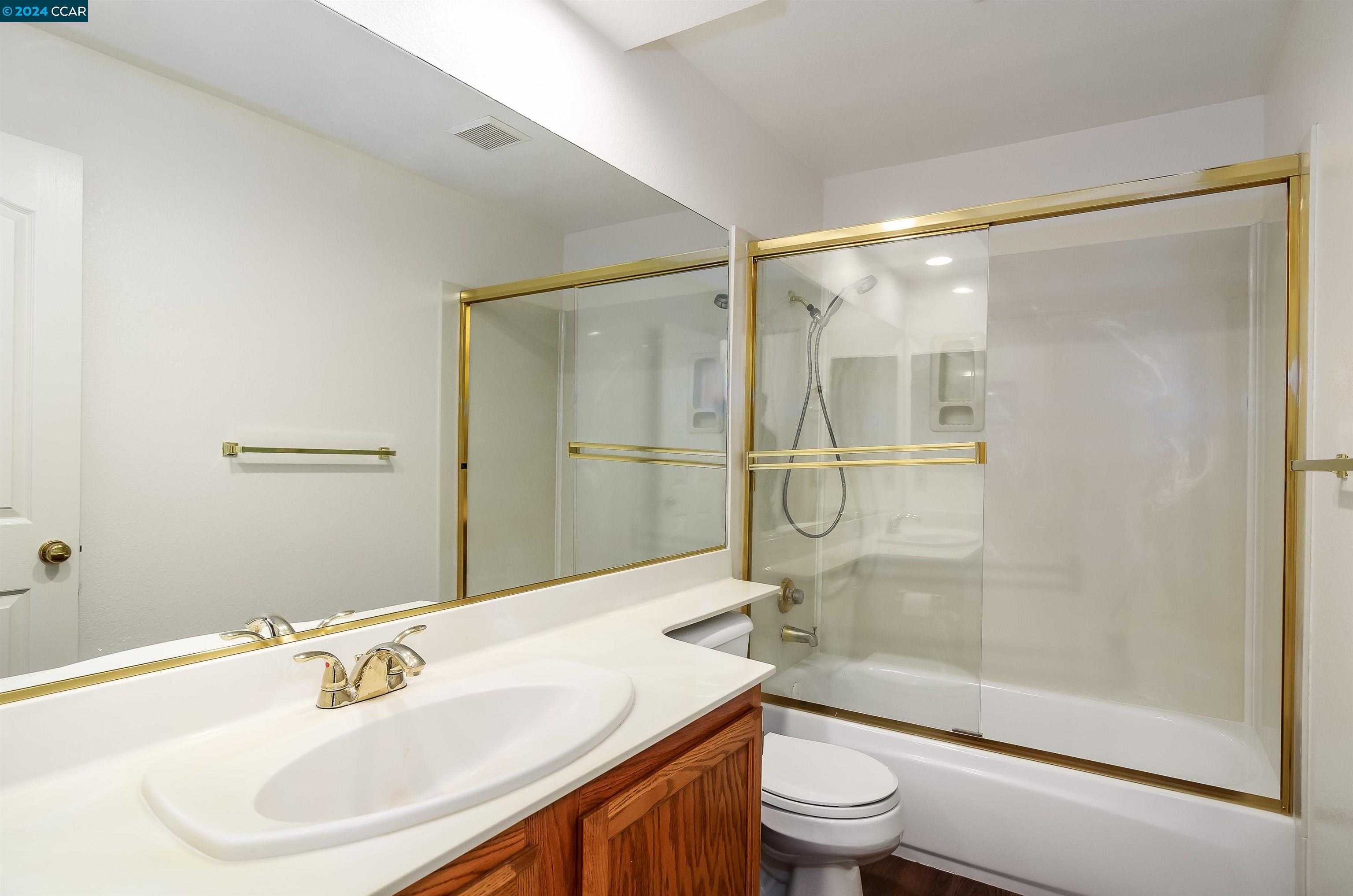 4392 Conejo Dr