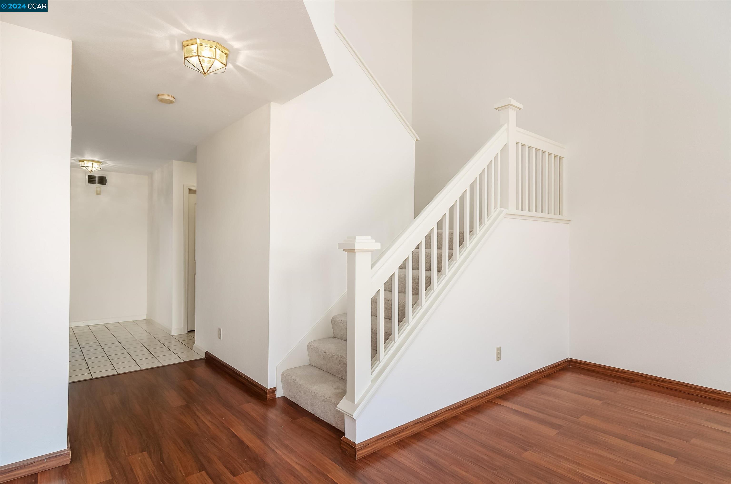 4392 Conejo Dr