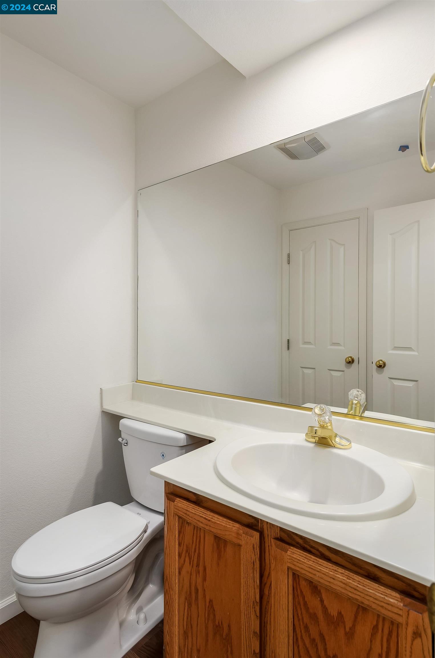 4392 Conejo Dr