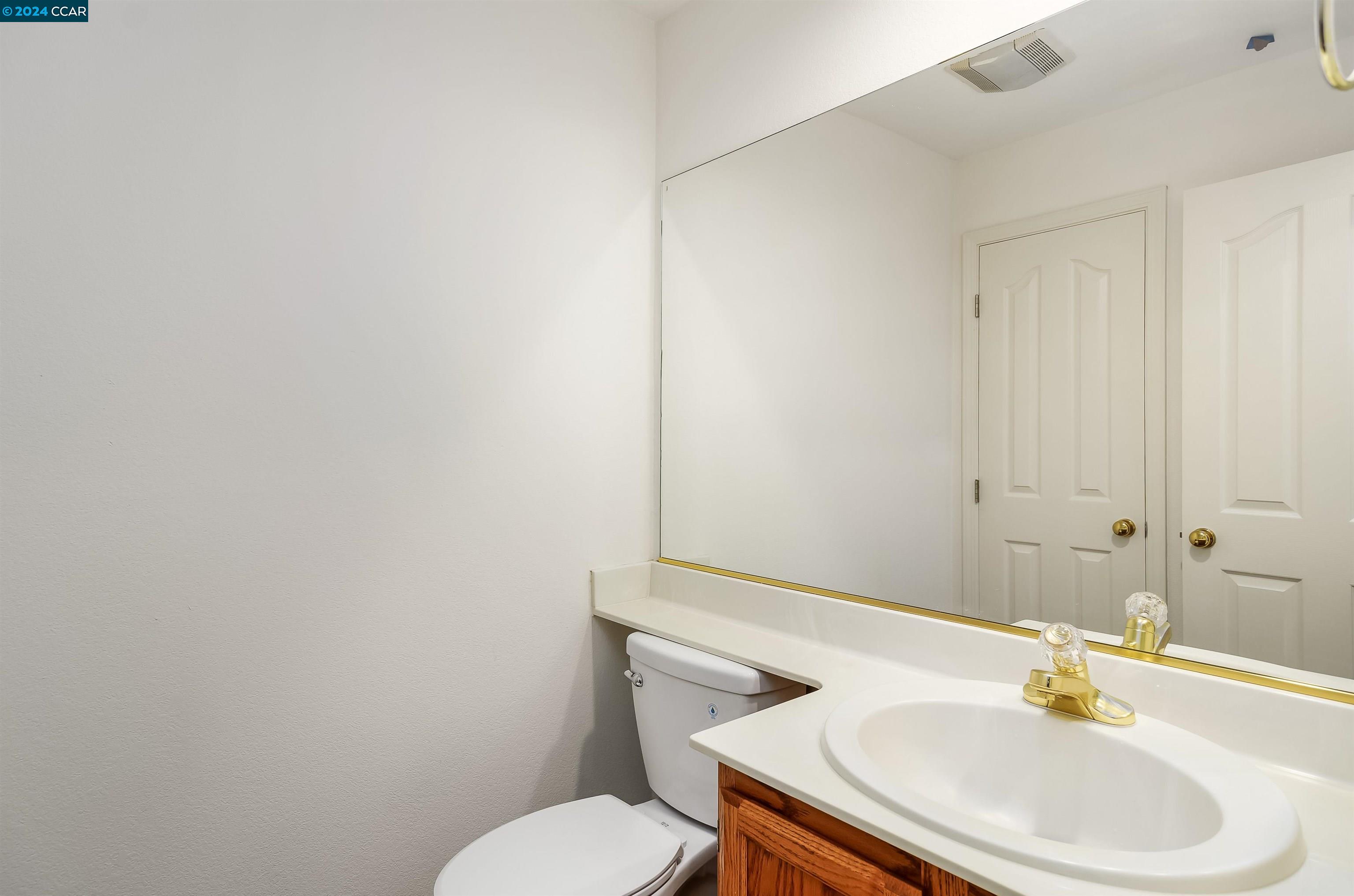 4392 Conejo Dr