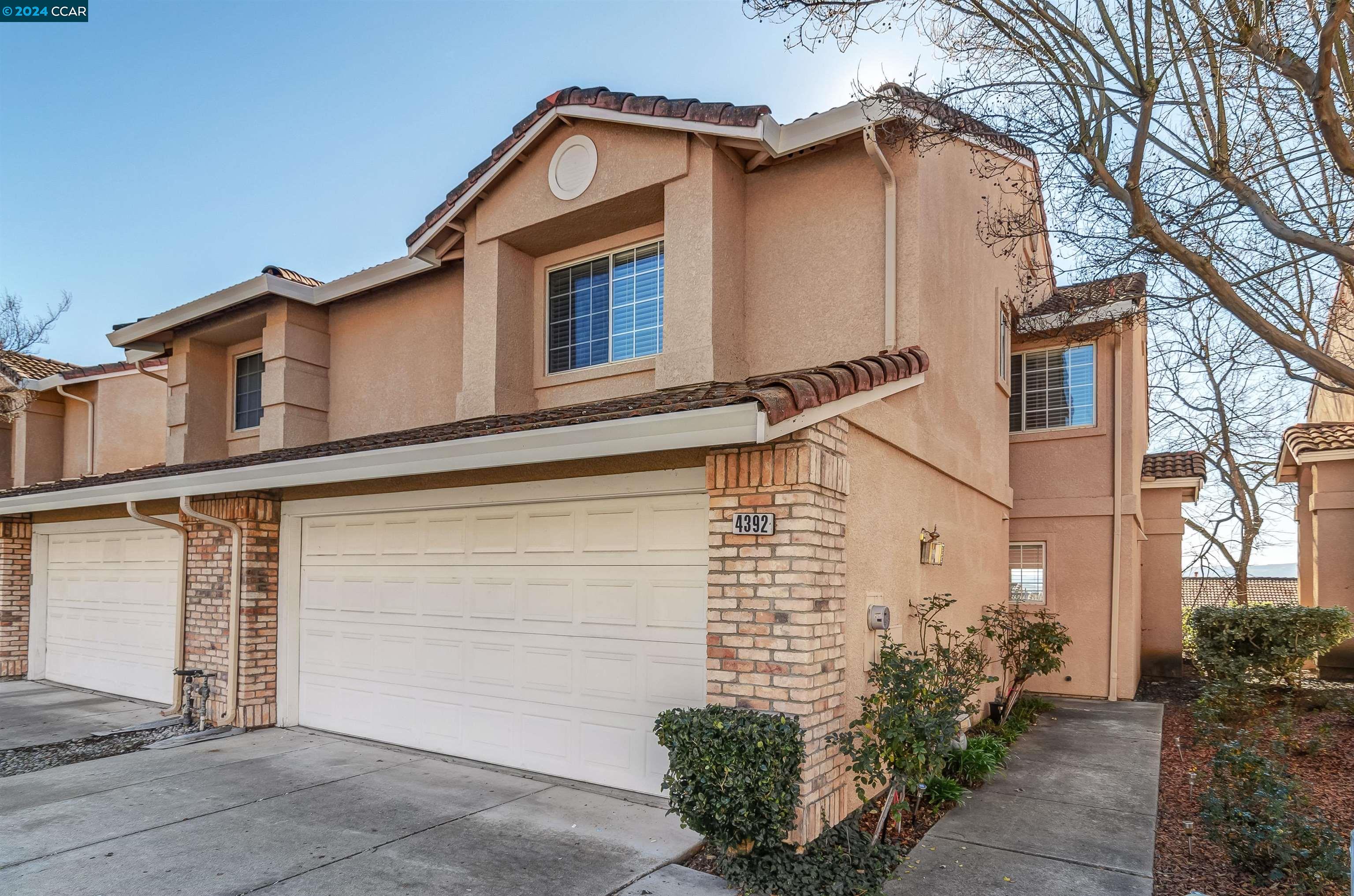 4392 Conejo Dr