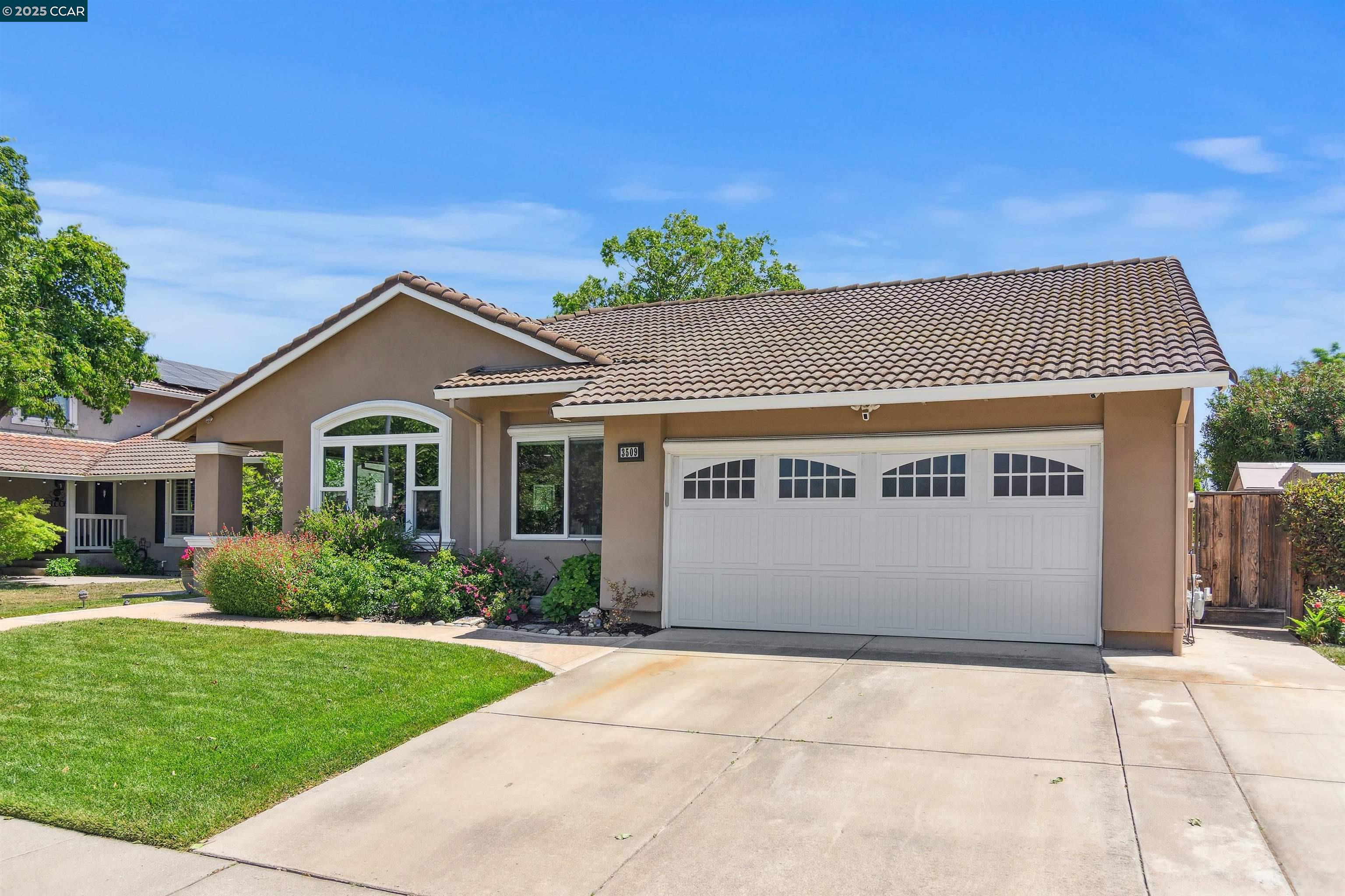 3509 Gulfstream Street